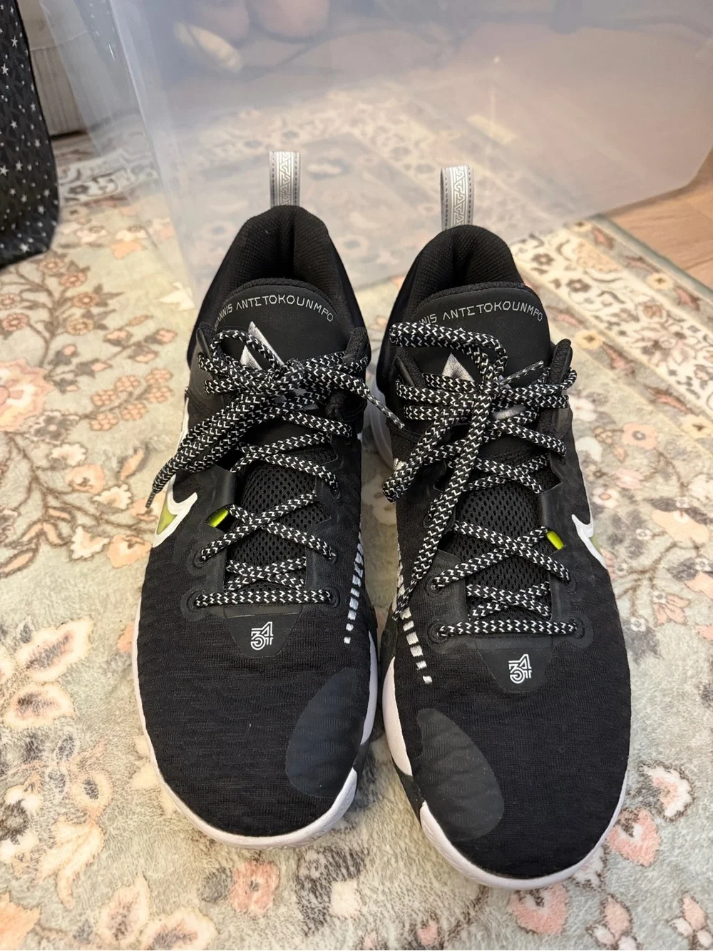 Nike Men’s Giannis Antetokounmpo Basketball Shoes